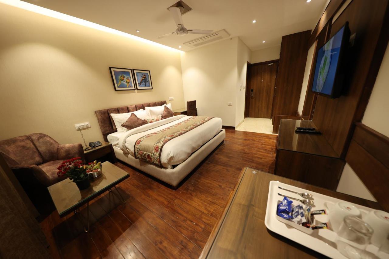 Justa Grand View Resort & Spa, Manali エクステリア 写真