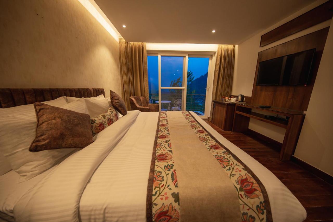 Justa Grand View Resort & Spa, Manali エクステリア 写真